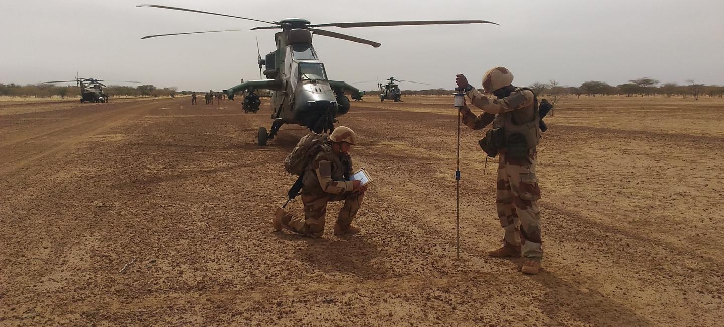 Des soldats en dépistage