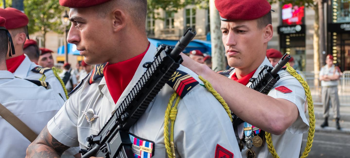 Soldats à une cérémonie